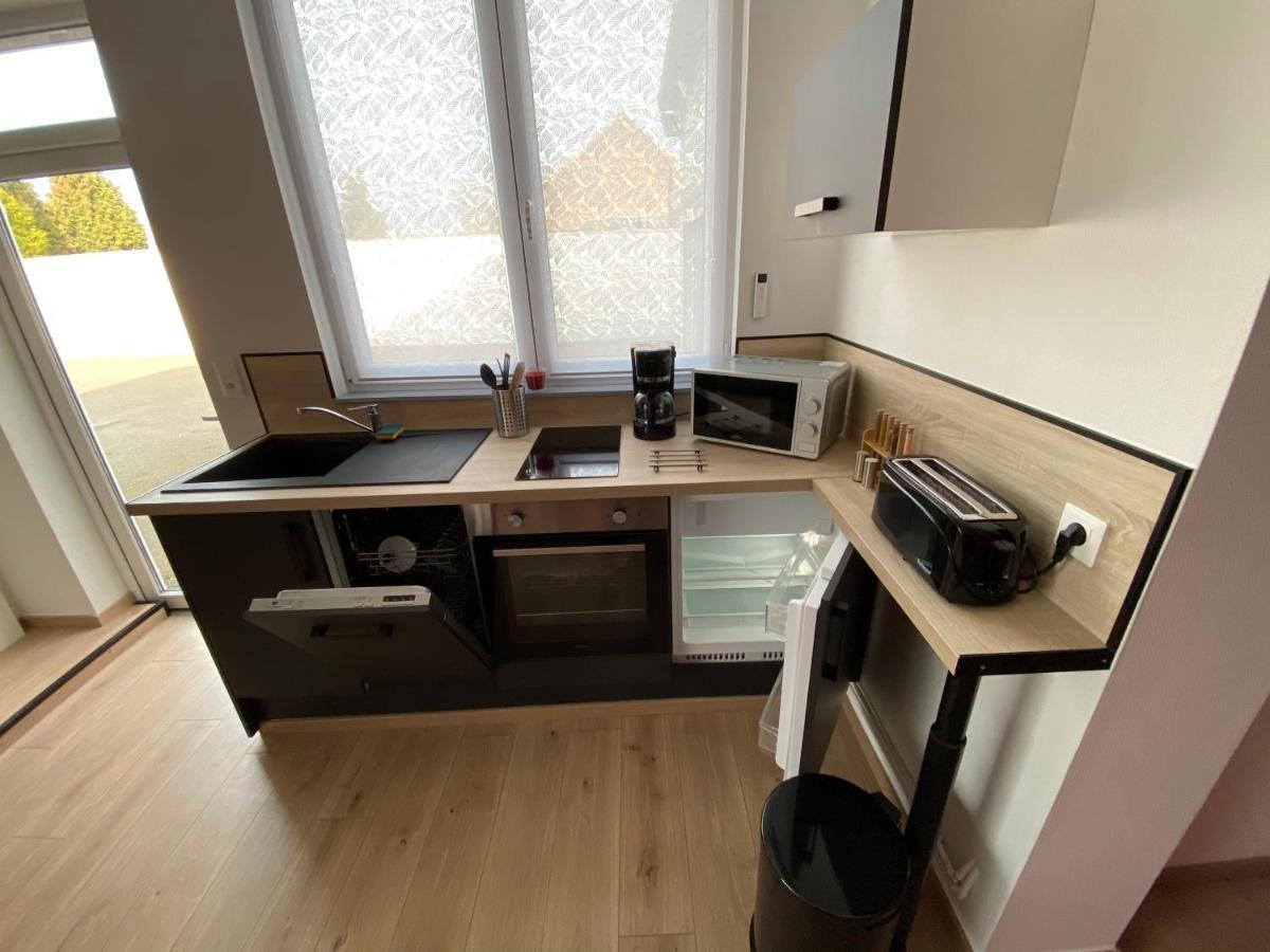 Logements Equipes A Onnaing Avec Espace Balneo En Option Proche Toyota, Autoroute Et Valenciennes Екстер'єр фото