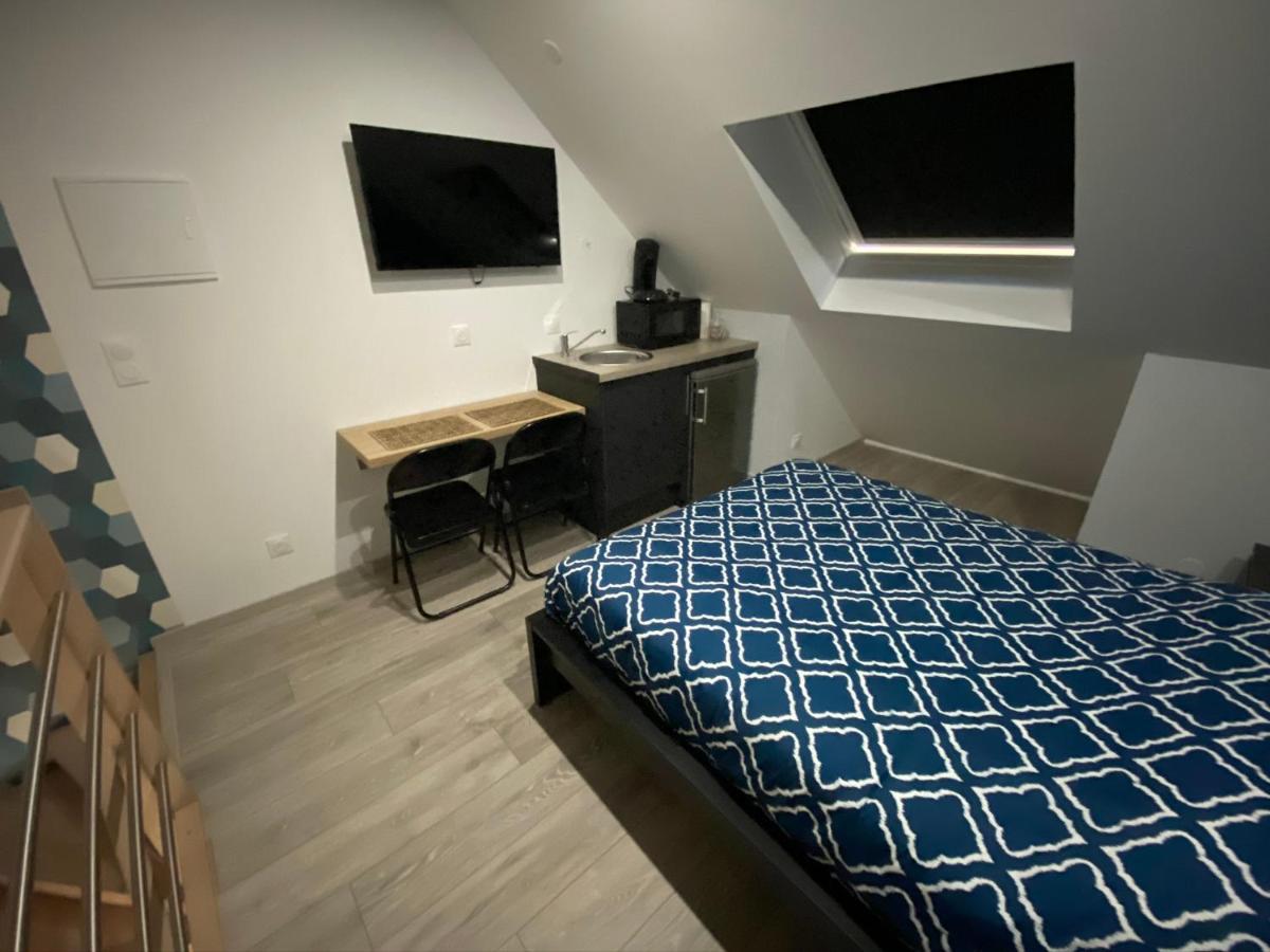 Logements Equipes A Onnaing Avec Espace Balneo En Option Proche Toyota, Autoroute Et Valenciennes Екстер'єр фото
