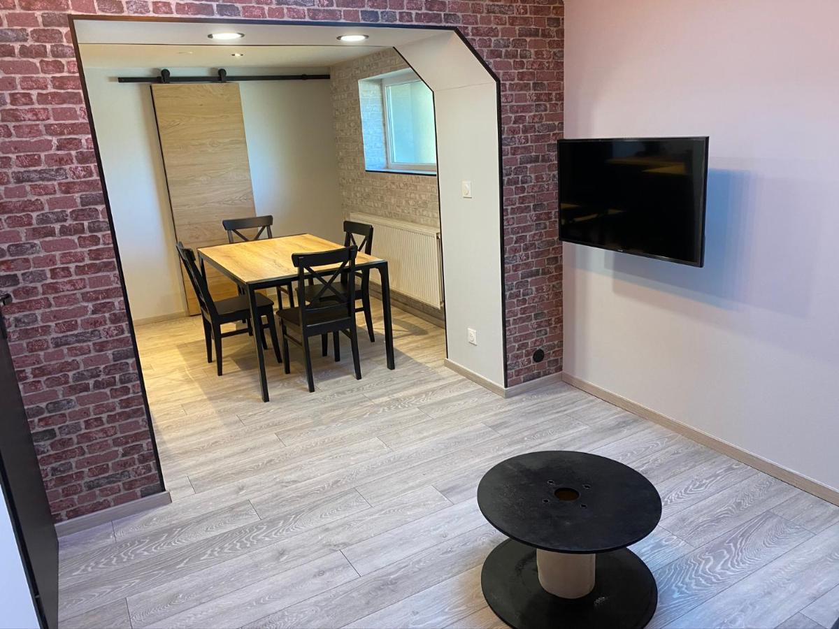 Logements Equipes A Onnaing Avec Espace Balneo En Option Proche Toyota, Autoroute Et Valenciennes Екстер'єр фото