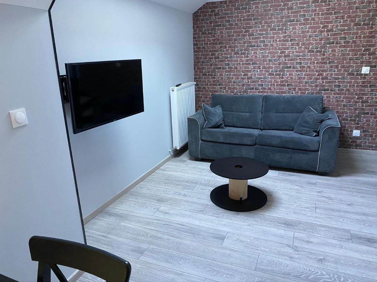 Logements Equipes A Onnaing Avec Espace Balneo En Option Proche Toyota, Autoroute Et Valenciennes Екстер'єр фото
