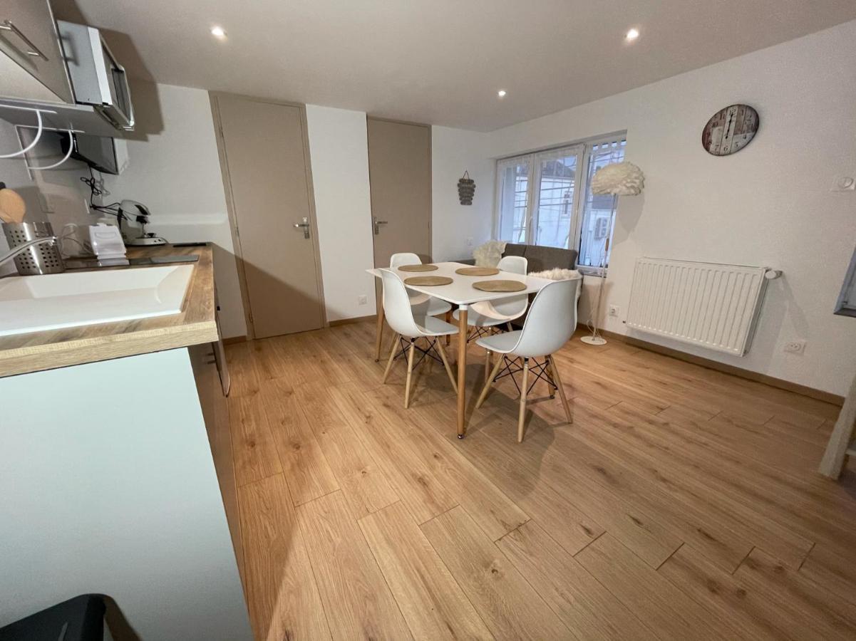 Logements Equipes A Onnaing Avec Espace Balneo En Option Proche Toyota, Autoroute Et Valenciennes Екстер'єр фото