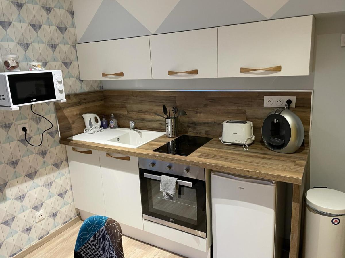 Logements Equipes A Onnaing Avec Espace Balneo En Option Proche Toyota, Autoroute Et Valenciennes Екстер'єр фото